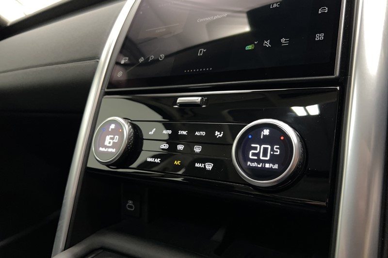 Used Land Rover Discovery 2023 for sale - 77997051: Photo 32