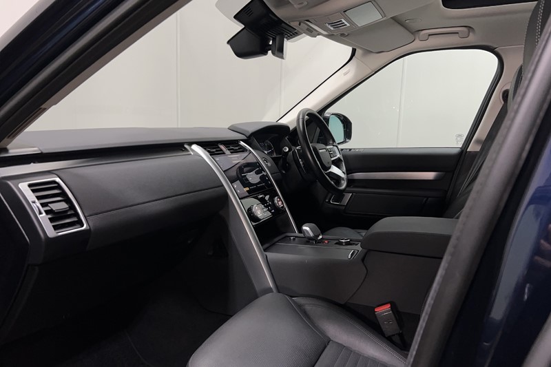 Used Land Rover Discovery 2023 for sale - 77997051: Photo 41