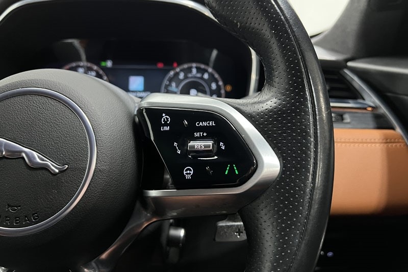 Used Jaguar F-Pace 2021 for sale - 77592347: Photo 31