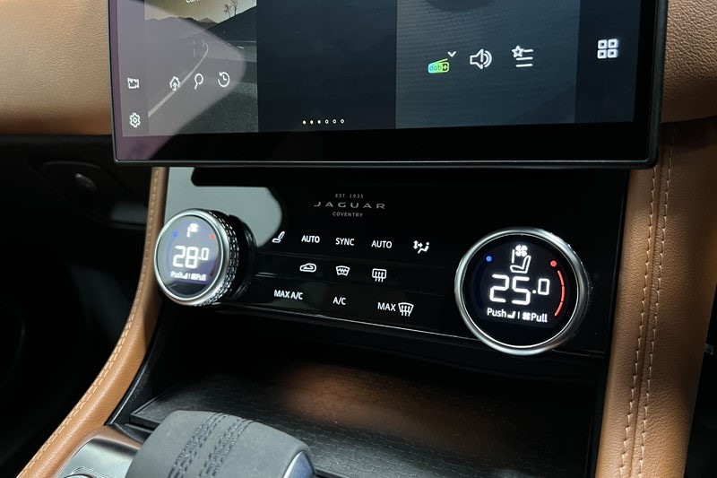 Used Jaguar F-Pace 2021 for sale - 77592347: Photo 32