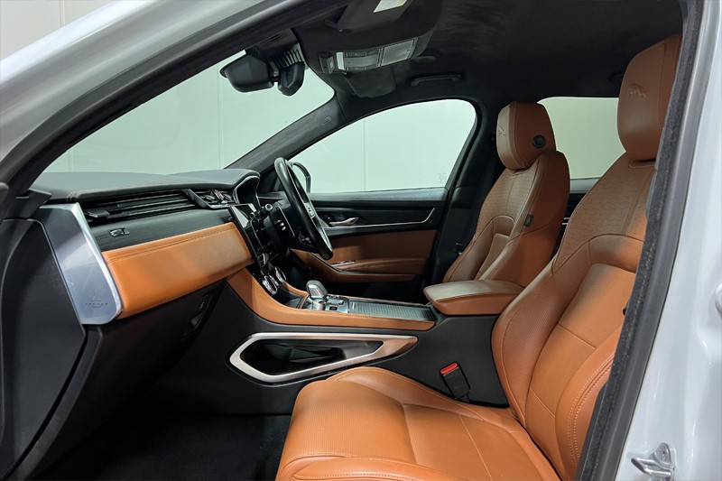 Used Jaguar F-Pace 2021 for sale - 77592347: Photo 4