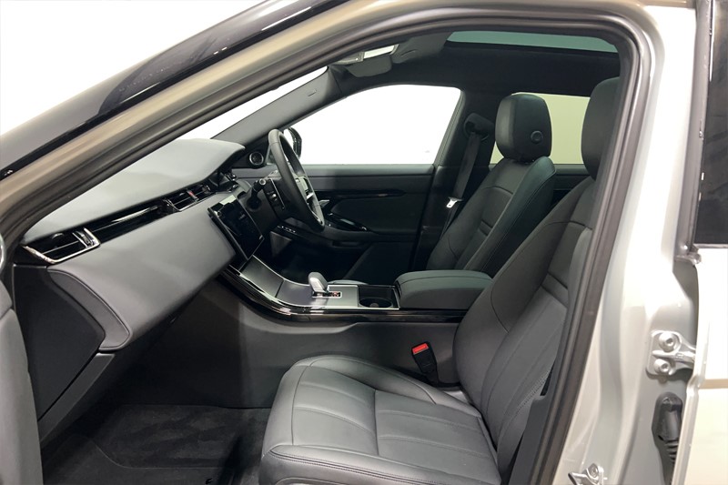 Used Land Rover Range Rover Evoque 2025 for sale - 76981773: Photo 3