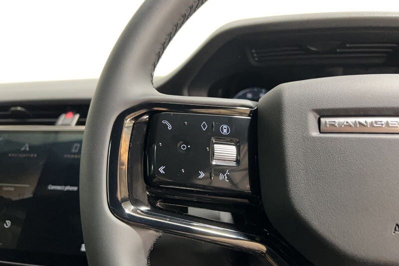 Used Land Rover Range Rover Evoque 2025 for sale - 76981773: Photo 31