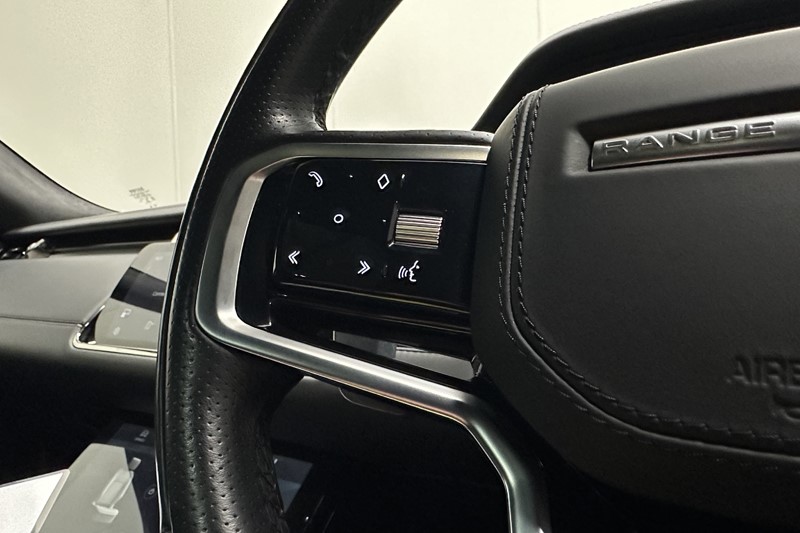 Used Land Rover Range Rover Evoque 2023 for sale - 77690982: Photo 32