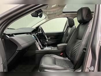 Used Land Rover Discovery Sport 2020 for sale - 77702822: Photo