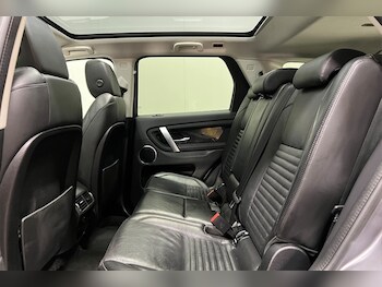 Used Land Rover Discovery Sport 2020 for sale - 77702822: Photo