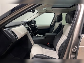 Used Land Rover Discovery 2024 for sale - 78392893: Photo