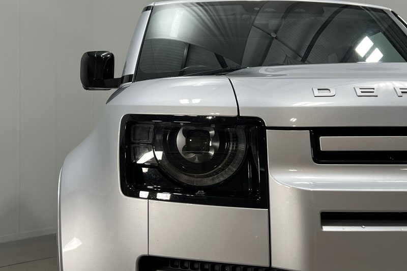 Used Land Rover Defender 2022 for sale - 77005522: Photo 17