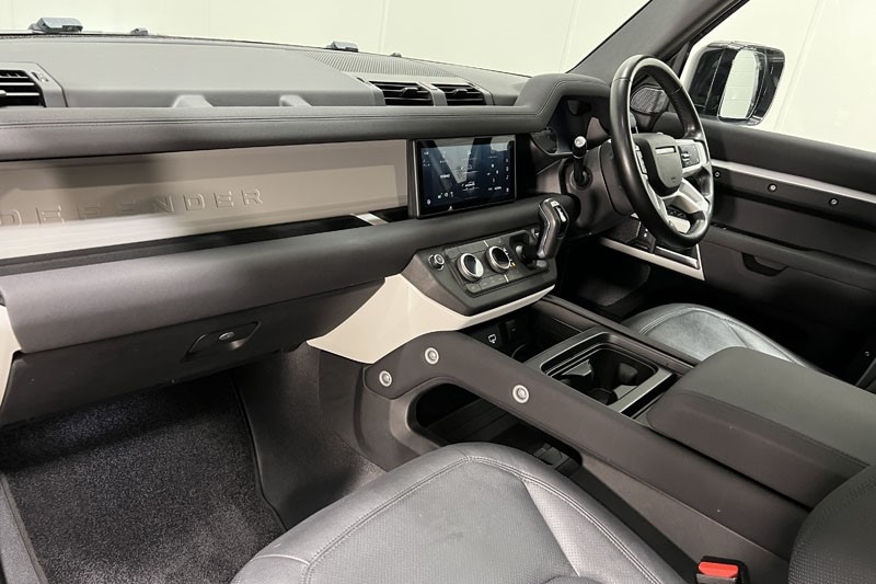 Used Land Rover Defender 2022 for sale - 77005522: Photo 41