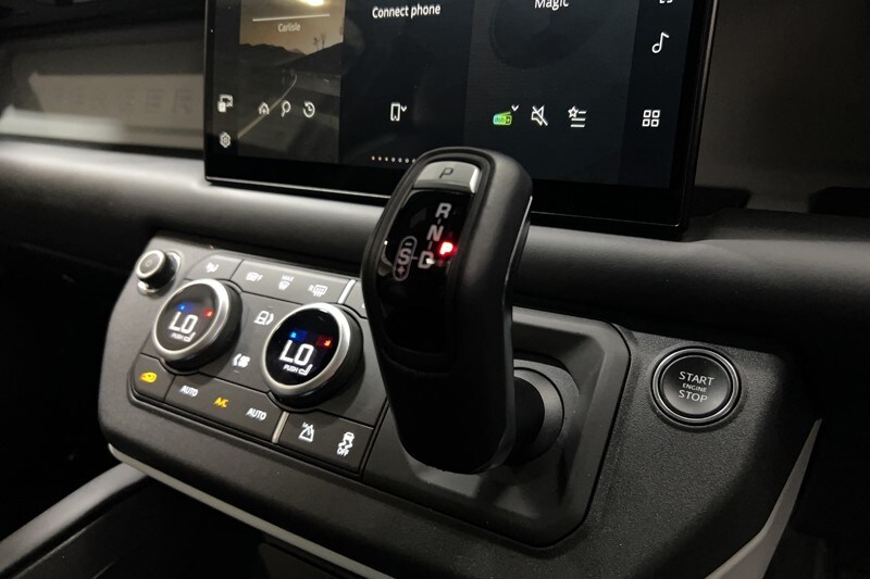 Used Land Rover Defender 2023 for sale - 78162086: Photo 14