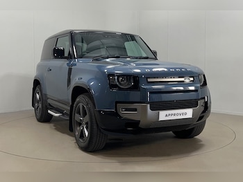 Land Rover Defender feature image
