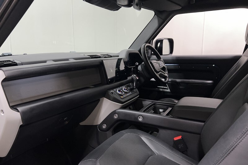 Used Land Rover Defender 2023 for sale - 78162086: Photo 39