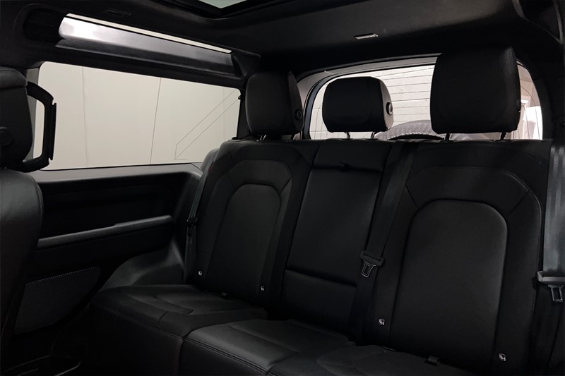 Used Land Rover Defender 2023 for sale - 78162086: Photo 5
