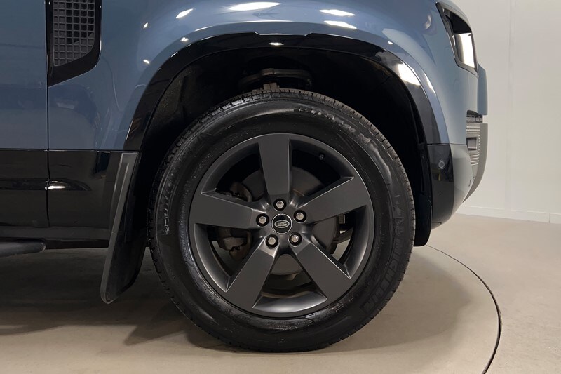 Used Land Rover Defender 2023 for sale - 78162086: Photo 9