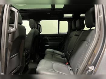 Used Land Rover Defender 2025 for sale - 79879373: Photo