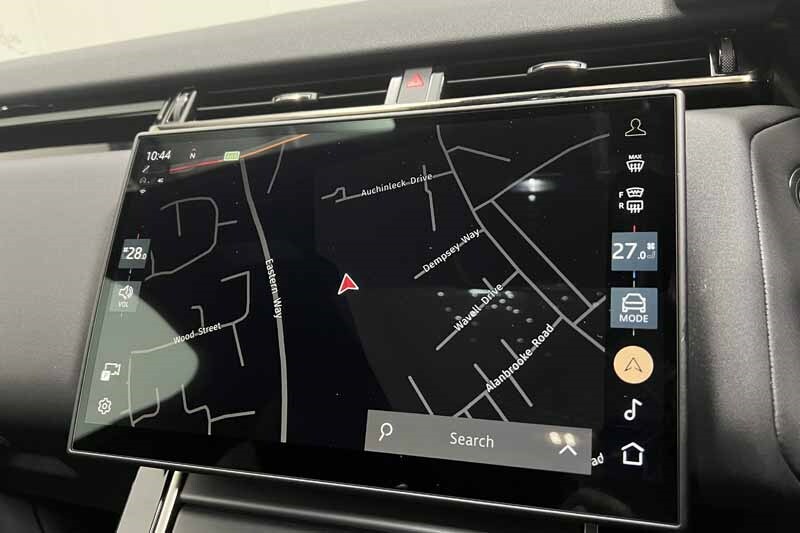 Used Land Rover Range Rover Velar 2025 for sale - 76981793: Photo 11