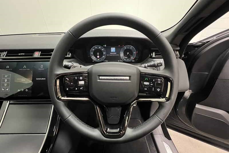 Used Land Rover Range Rover Velar 2025 for sale - 76981793: Photo 15