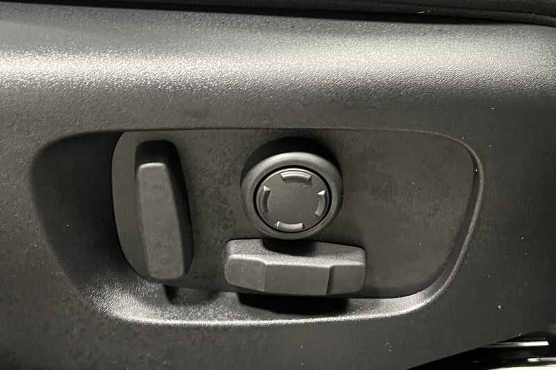 Used Land Rover Range Rover Velar 2025 for sale - 76981793: Photo 26