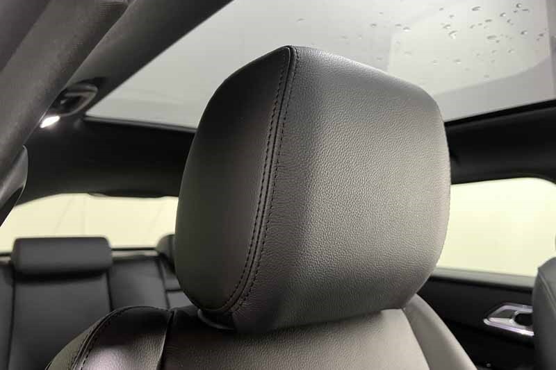 Used Land Rover Range Rover Velar 2025 for sale - 76981793: Photo 29