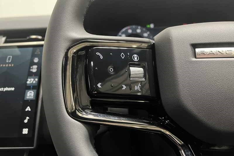 Used Land Rover Range Rover Velar 2025 for sale - 76981793: Photo 30