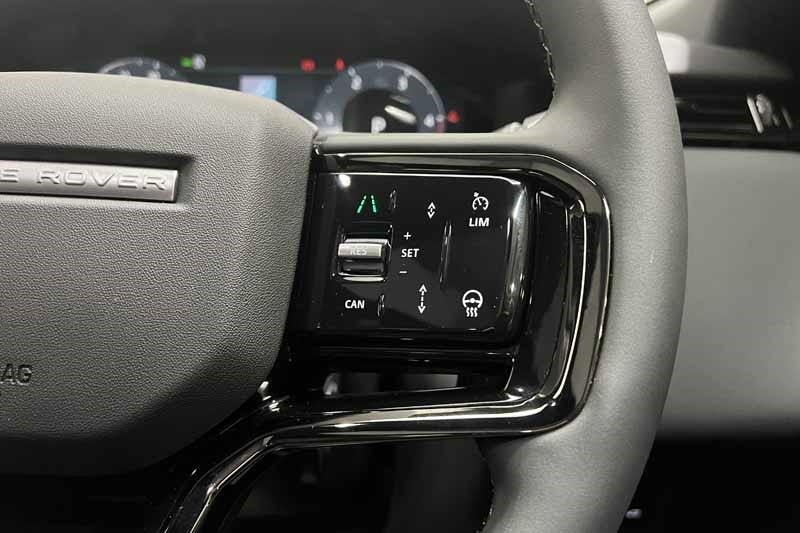 Used Land Rover Range Rover Velar 2025 for sale - 76981793: Photo 31