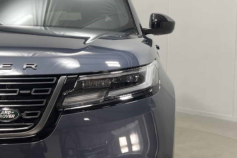 Used Land Rover Range Rover Velar 2025 for sale - 76981793: Photo 49