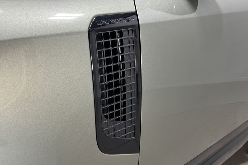 Used Land Rover Defender 2024 for sale - 76981943: Photo 20