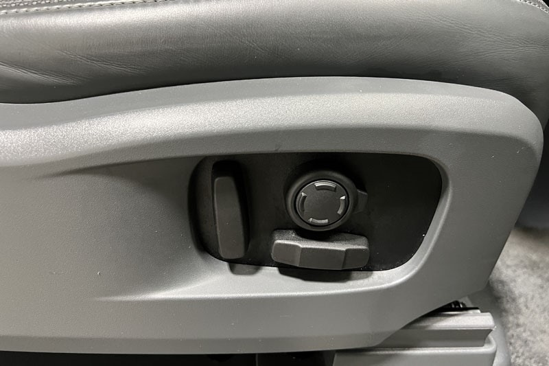 Used Land Rover Defender 2024 for sale - 76981943: Photo 25