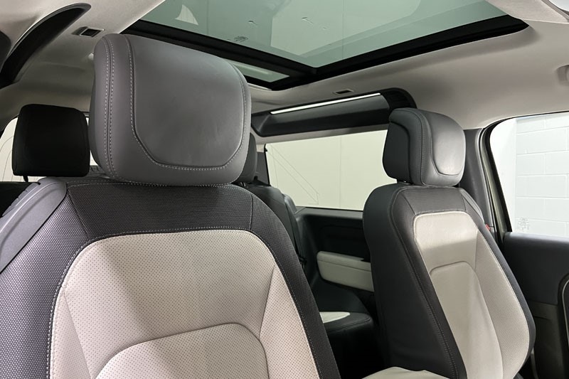 Used Land Rover Defender 2024 for sale - 76981943: Photo 27