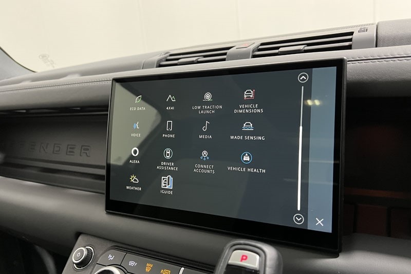 Used Land Rover Defender 2024 for sale - 76981943: Photo 33