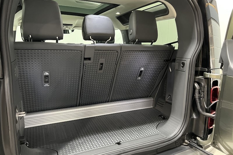 Used Land Rover Defender 2024 for sale - 76981943: Photo 39