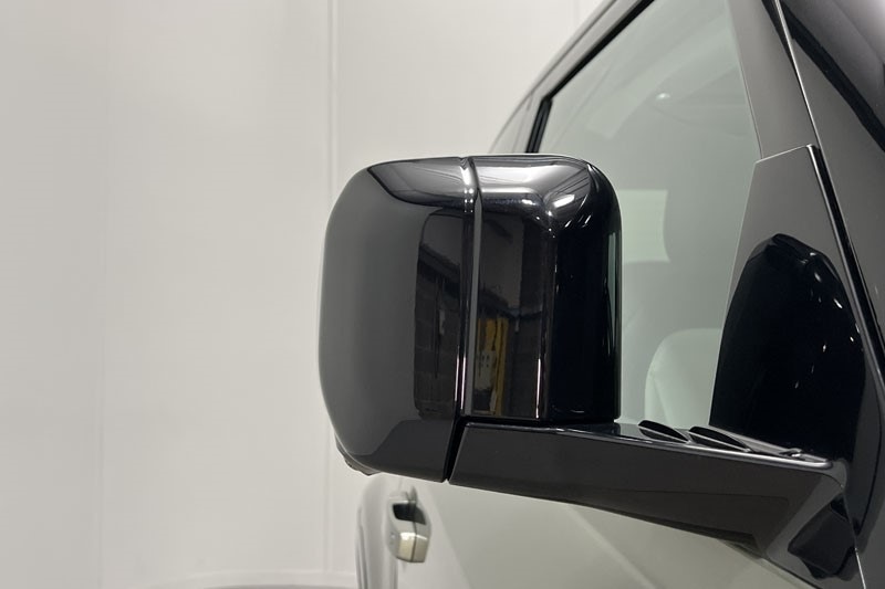 Used Land Rover Defender 2024 for sale - 76981943: Photo 44