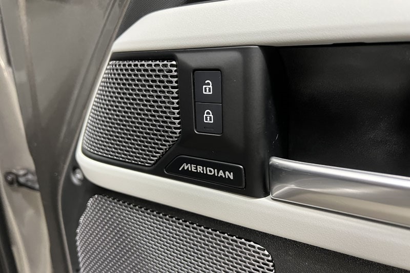 Used Land Rover Defender 2022 for sale - 77151611: Photo 23