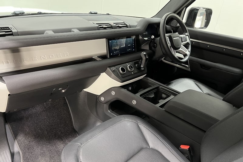 Used Land Rover Defender 2022 for sale - 77151611: Photo 38