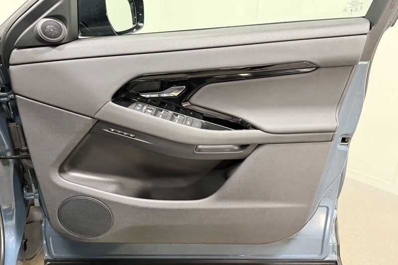 Used Land Rover Range Rover Evoque 2023 for sale - 76981665: Photo 21
