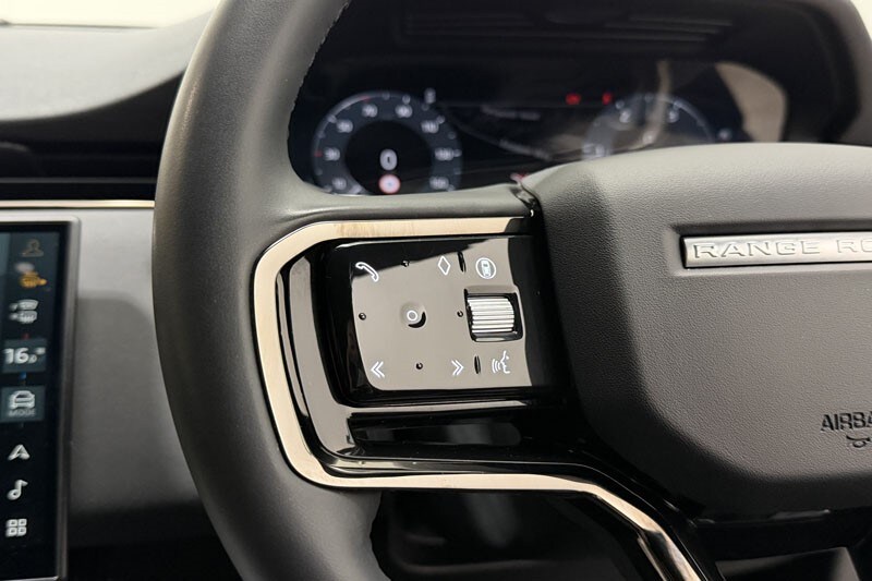 Used Land Rover Range Rover Evoque 2023 for sale - 76981665: Photo 28