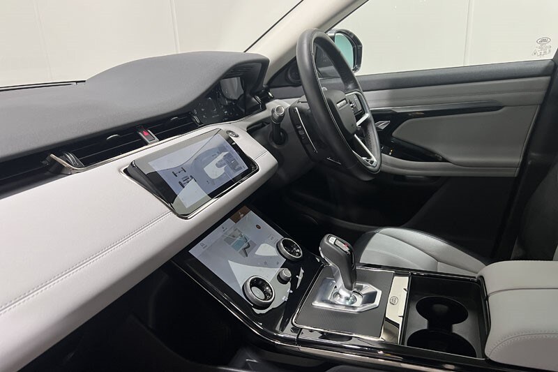 Used Land Rover Range Rover Evoque 2021 for sale - 76981398: Photo 41