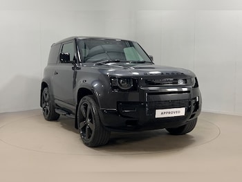 Used Land Rover Defender 2025 for sale - 78000499: Photo