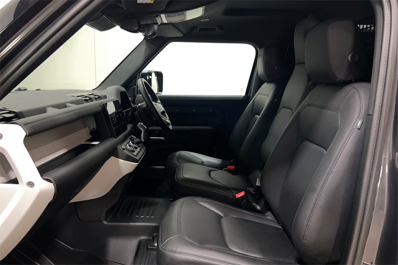 Used Land Rover Defender 2025 for sale - 78000499: Photo 3