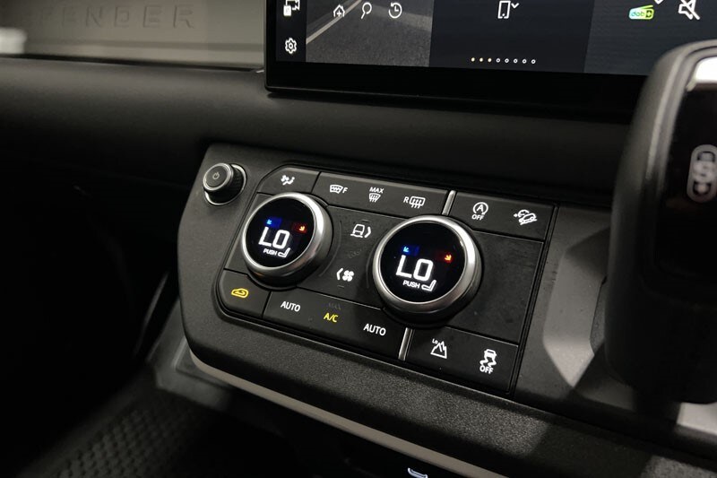 Used Land Rover Defender 2025 for sale - 78000499: Photo 38