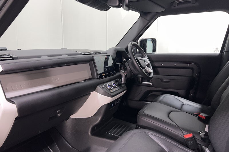 Used Land Rover Defender 2025 for sale - 78000499: Photo 48