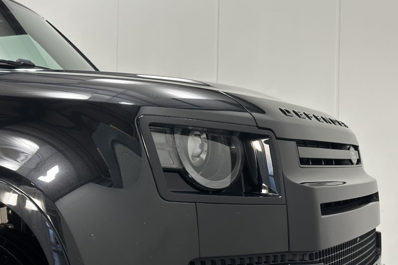 Used Land Rover Defender 2024 for sale - 76982434: Photo 17