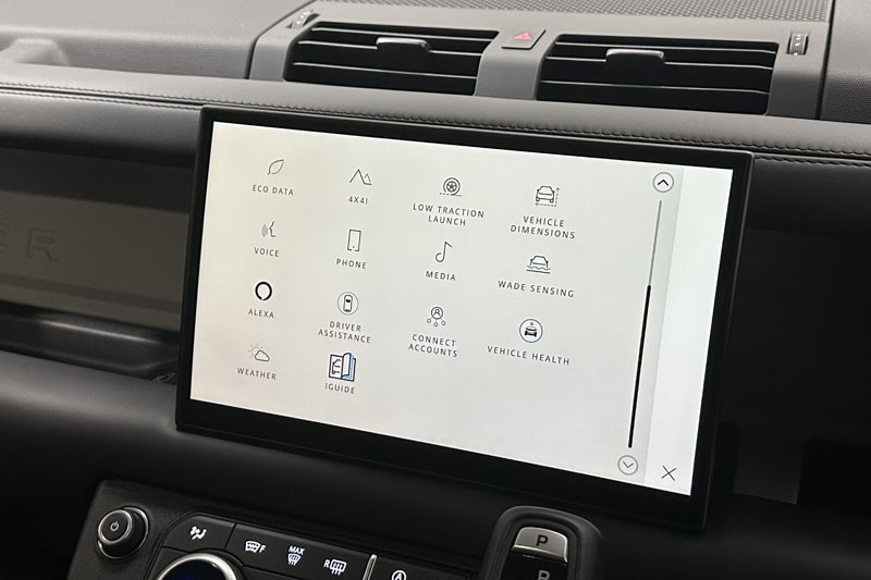 Used Land Rover Defender 2024 for sale - 76982434: Photo 37