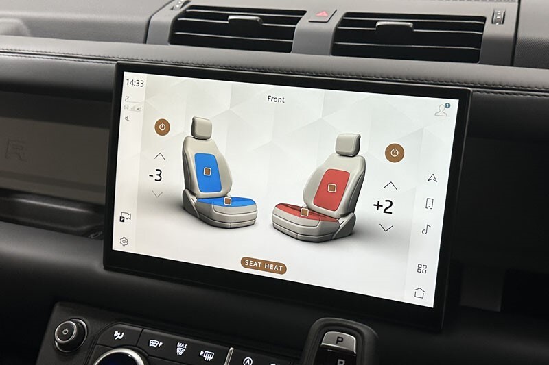 Used Land Rover Defender 2024 for sale - 76982434: Photo 38