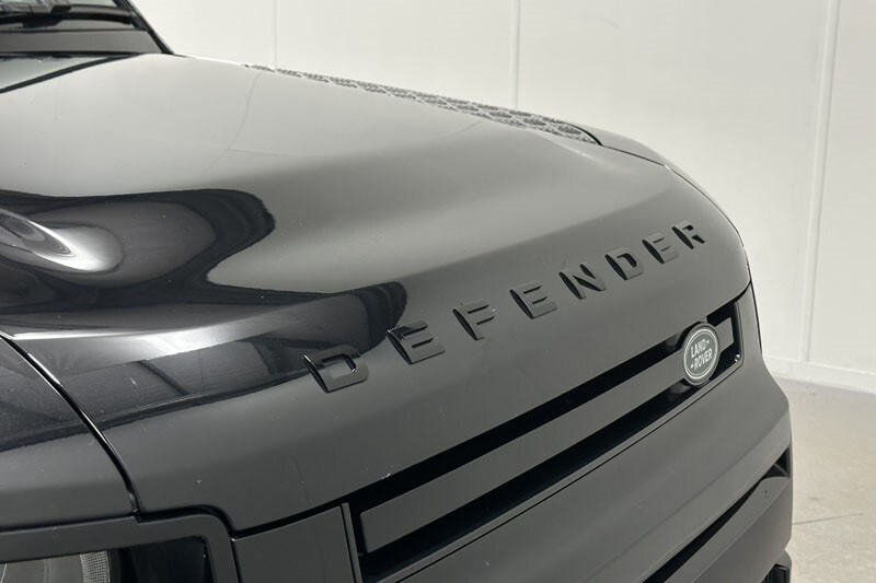 Used Land Rover Defender 2024 for sale - 76982434: Photo 49