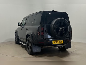 Used Land Rover Defender 2023 for sale - 79208656: Photo
