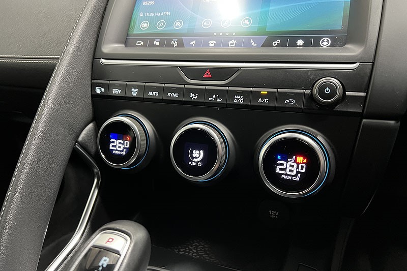 Used Jaguar E-Pace 2020 for sale - 77135830: Photo 31