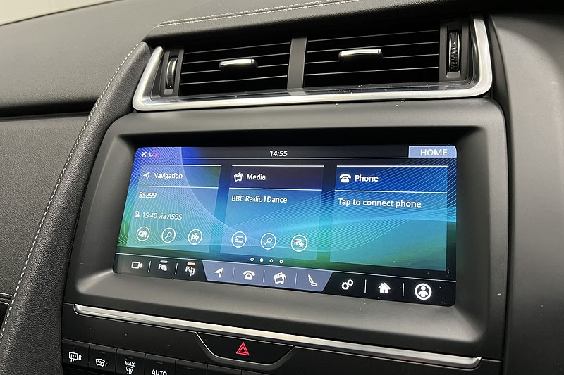 Used Jaguar E-Pace 2020 for sale - 77135830: Photo 33