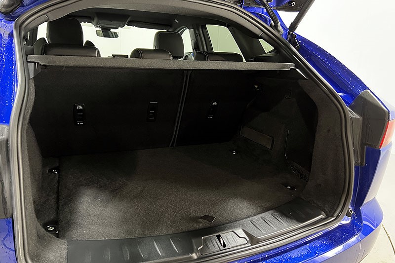 Used Jaguar E-Pace 2020 for sale - 77135830: Photo 41