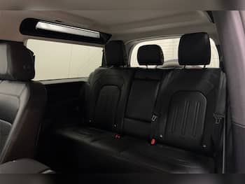Used Land Rover Defender 2021 for sale - 79855376: Photo